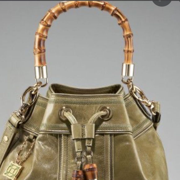 Milly gold bucket bag - Picture 2 of 10